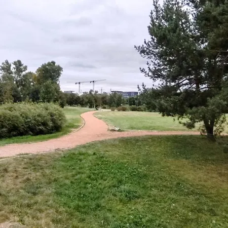 アパート Ozas Park *